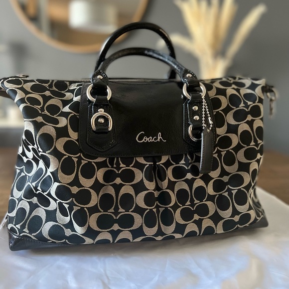 COACH Signature fabric and leather satchel - Picture 2 of 8